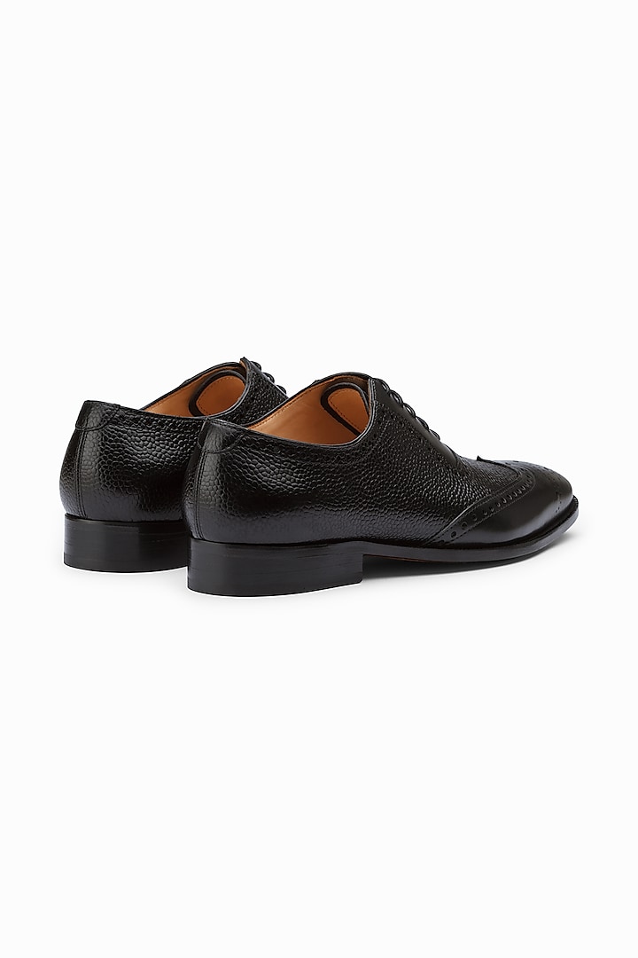 Buy 3DM Lifestyle Grain Black Leather Shoes at Pernia'sPopUpShopMen 2022