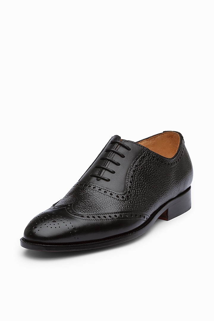 Grain Black Leather Shoes by 3DM Lifestyle at Pernia's Pop Up Shop