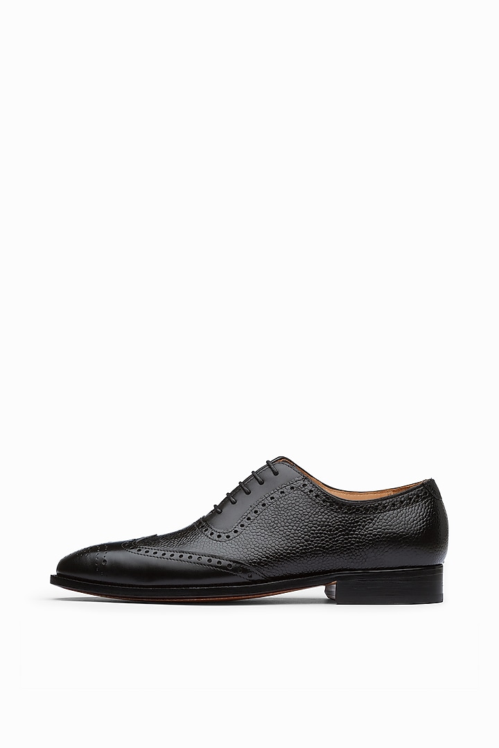Grain Black Leather Shoes by 3DM Lifestyle at Pernia's Pop Up Shop