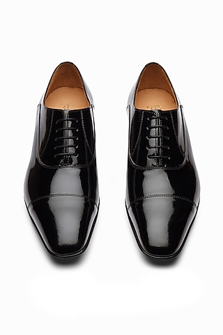 Black Leather Brogue Shoes by 3DM Lifestyle