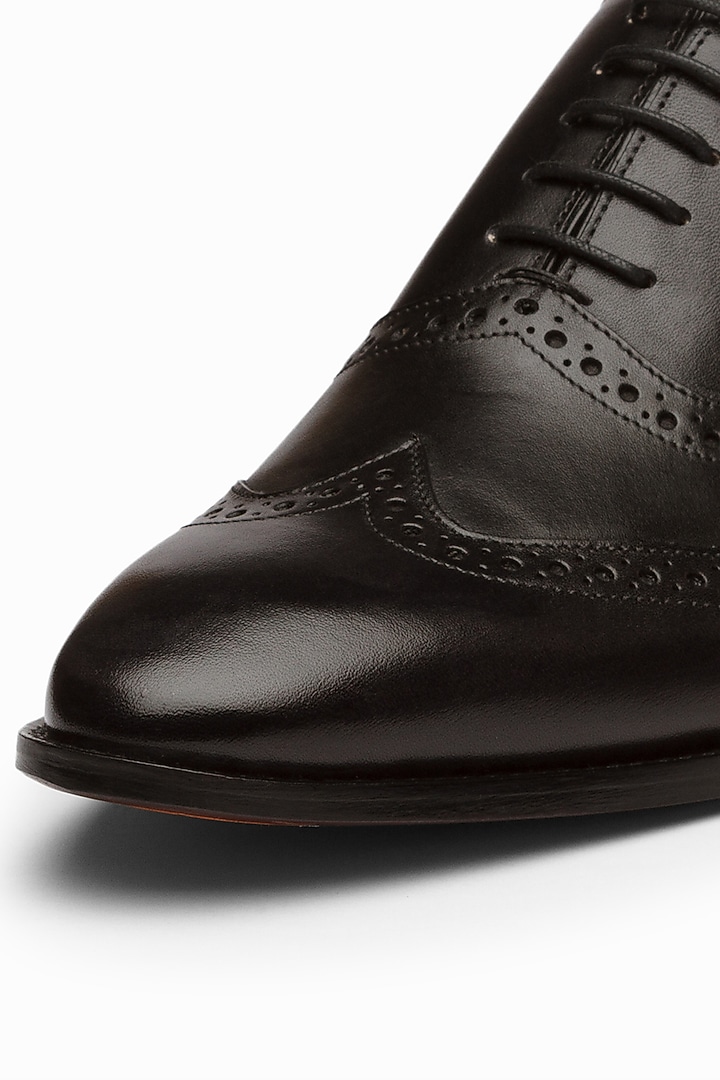 Black Full Grain Leather Brogue Shoes by 3DM Lifestyle at Pernia's Pop Up Shop