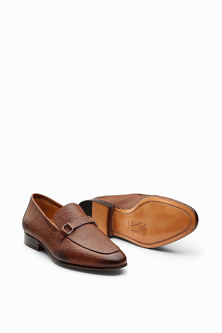 Cedar Grain Leather Loafers by 3DM Lifestyle at Pernia's Pop Up Shop