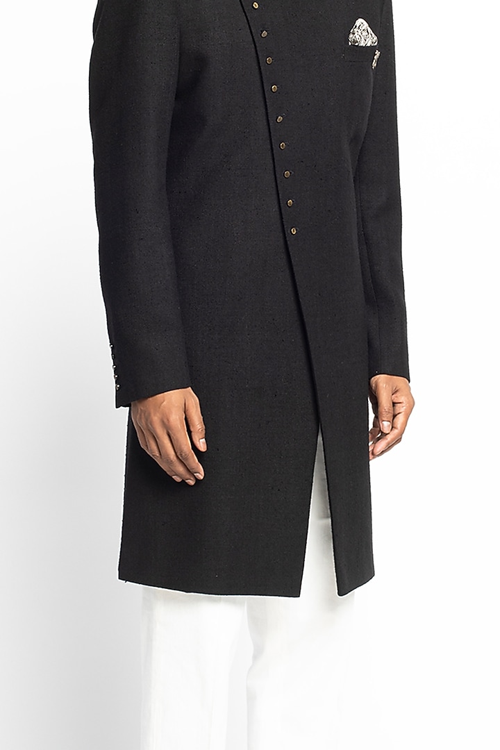Black & White Matka Silk Achkan Jacket Set by Divyam Mehta Men at Pernia's Pop Up Shop