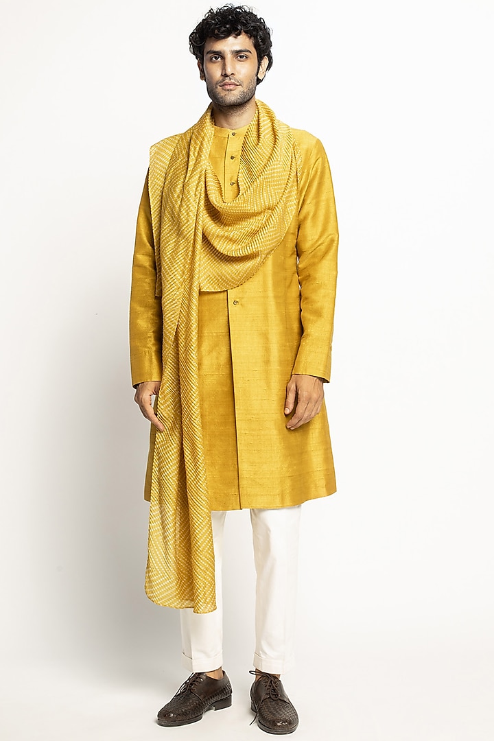 Yellow & White Bandhani Printed Kurta Set by Divyam Mehta Men