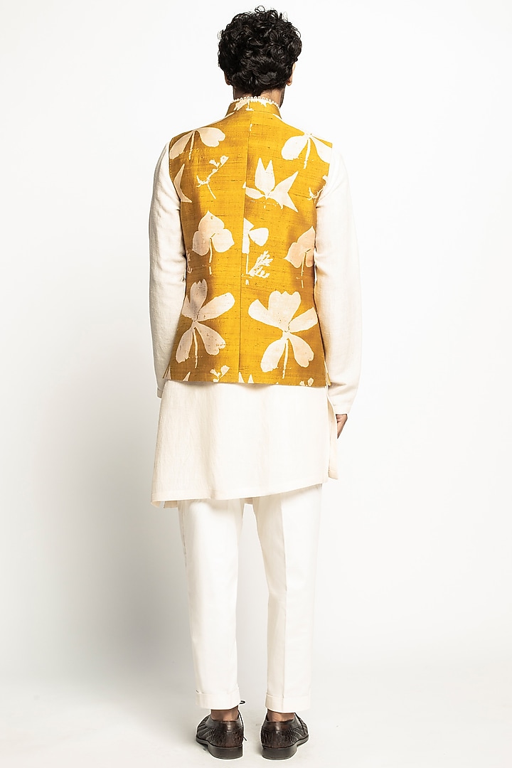 Yellow & White Printed Jacket Set by Divyam Mehta Men at Pernia's Pop Up Shop