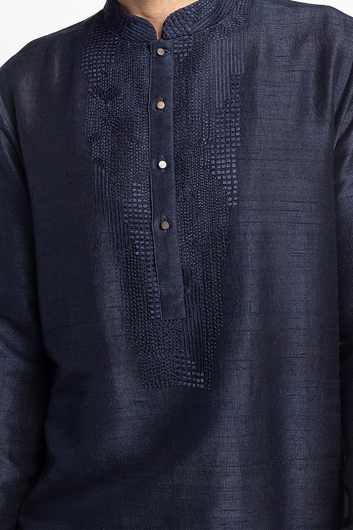Cobalt Blue & White Silk Embroidered Kurta Set by Divyam Mehta Men at Pernia's Pop Up Shop