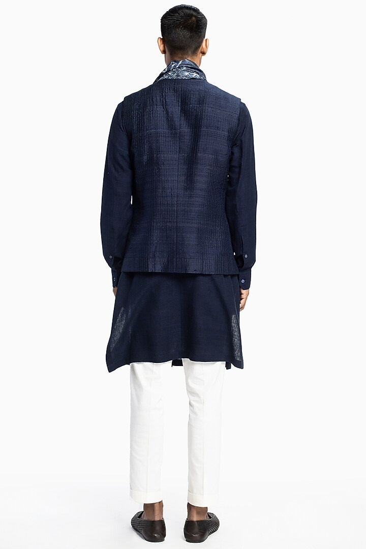 Cobalt Blue Raw Silk Bundi Jacket Set by Divyam Mehta Men at Pernia's Pop Up Shop
