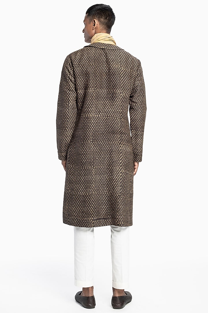 Brown Raw Silk Block Printed Kurta Set by Divyam Mehta Men at Pernia's Pop Up Shop