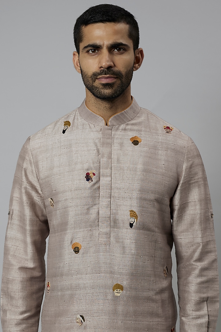 Beige Raw Silk & Katan Silk Embroidered Kurta Set by Divyam Mehta Men at Pernia's Pop Up Shop