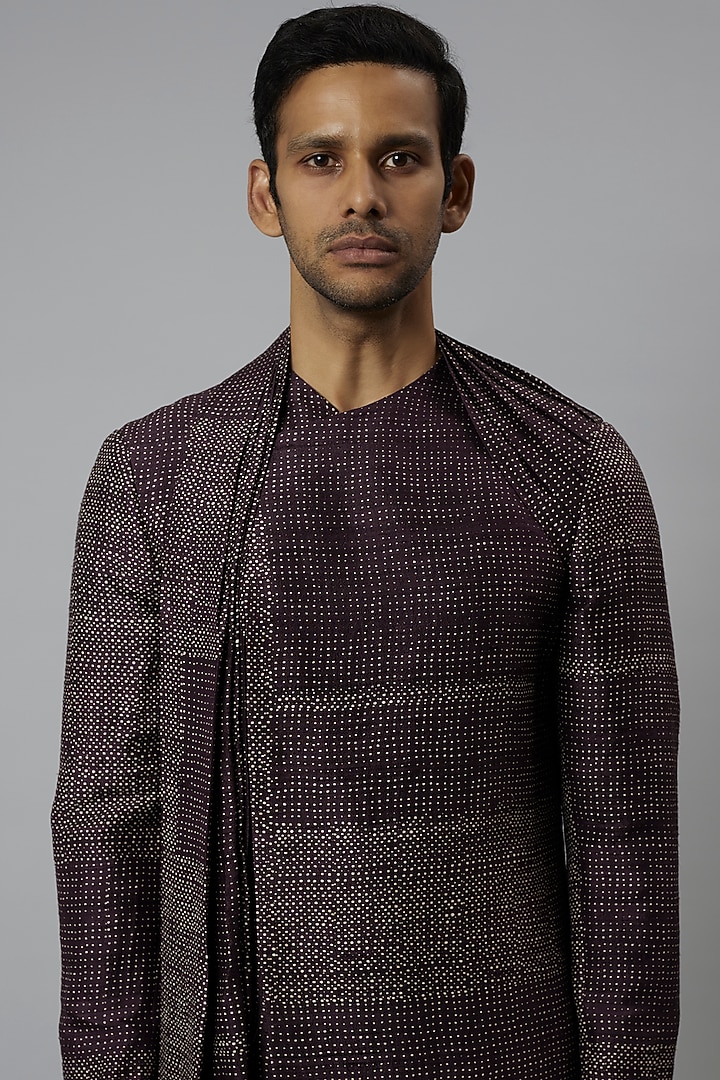 Falsa Raw Silk Draped Kurta Set by Divyam Mehta Men at Pernia's Pop Up Shop