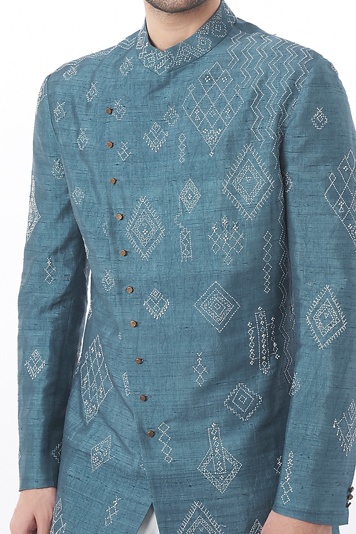 Teal Raw Silk Embroidered Kurta Set by Divyam Mehta Men at Pernia's Pop Up Shop