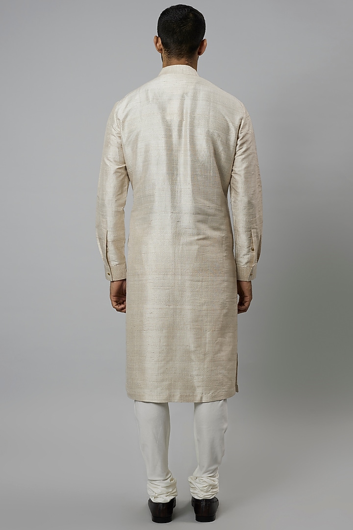 Ivory Raw Silk & Katan Silk Printed Kurta Set by Divyam Mehta Men at Pernia's Pop Up Shop