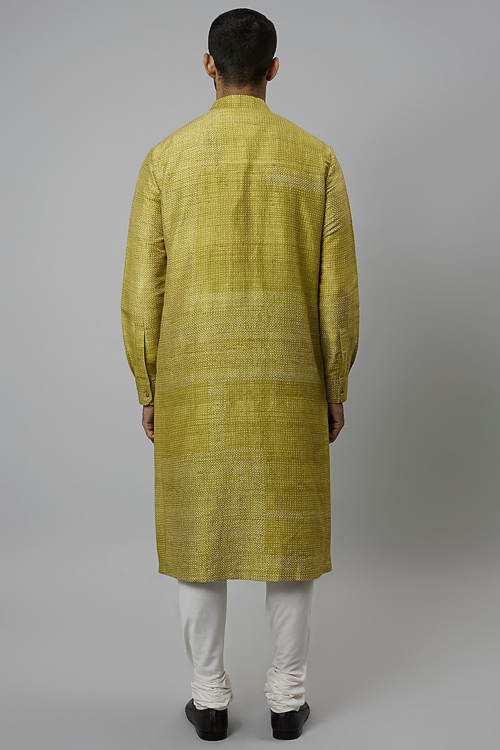 Lime Raw Silk & Katan Silk Printed Kurta Set by Divyam Mehta Men at Pernia's Pop Up Shop