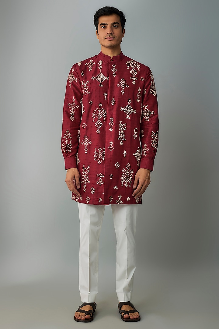 Red Raw Silk Embroidered Kurta Set by Divyam Mehta Men