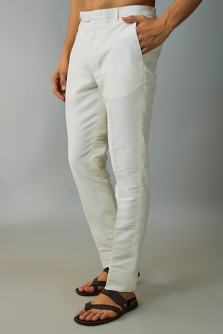 Ivory Raw Silk Embroidered Bundi Jacket Set by Divyam Mehta Men at Pernia's Pop Up Shop