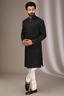 product-color-Black