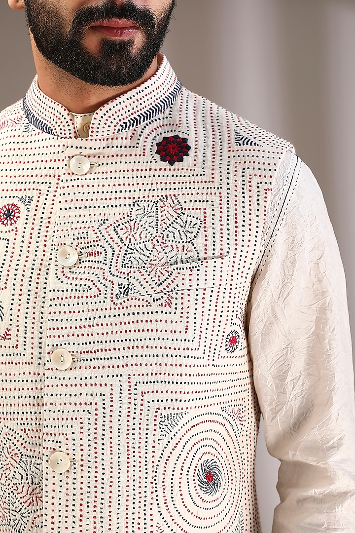 Ivory Raw Silk Bundi Jacket Set by Divyam Mehta Men at Pernia's Pop Up Shop