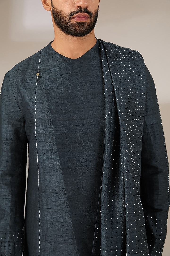 Charcoal Raw Silk Kurta Set by Divyam Mehta Men at Pernia's Pop Up Shop