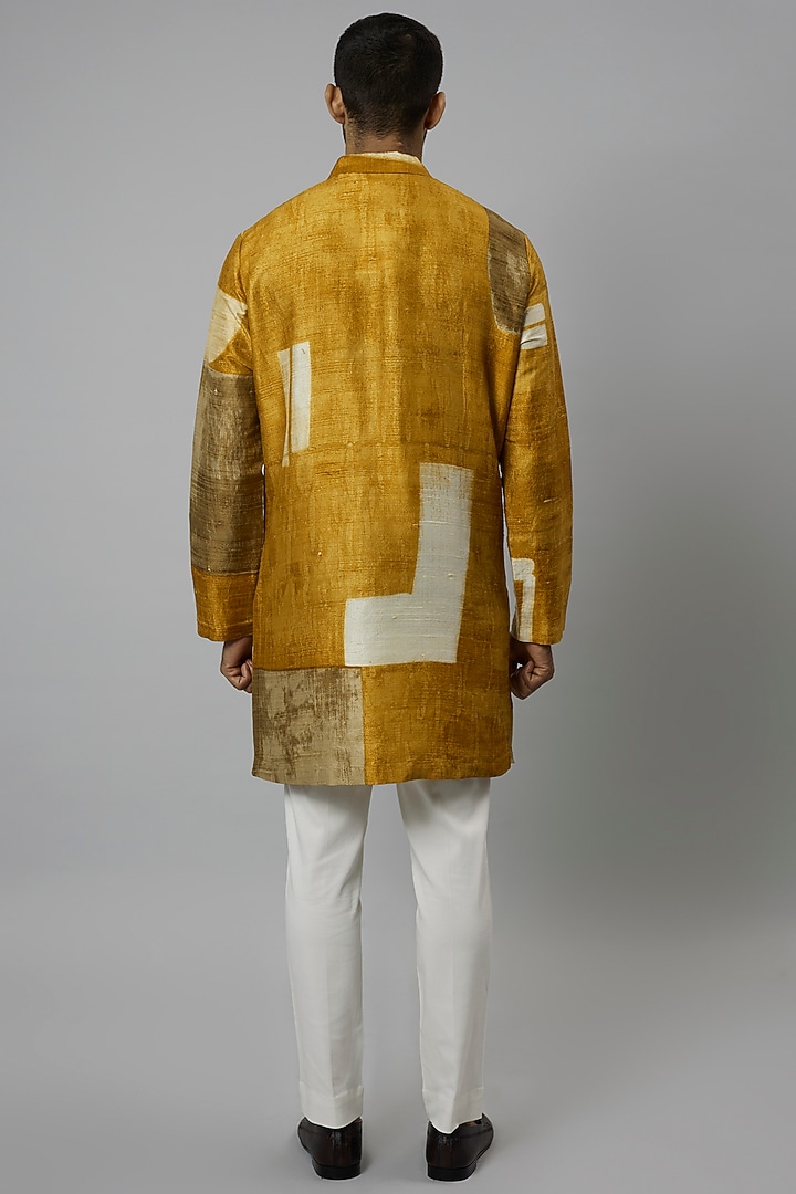 Yellow Raw Silk Printed Short Kurta by Divyam Mehta Men at Pernia's Pop Up Shop