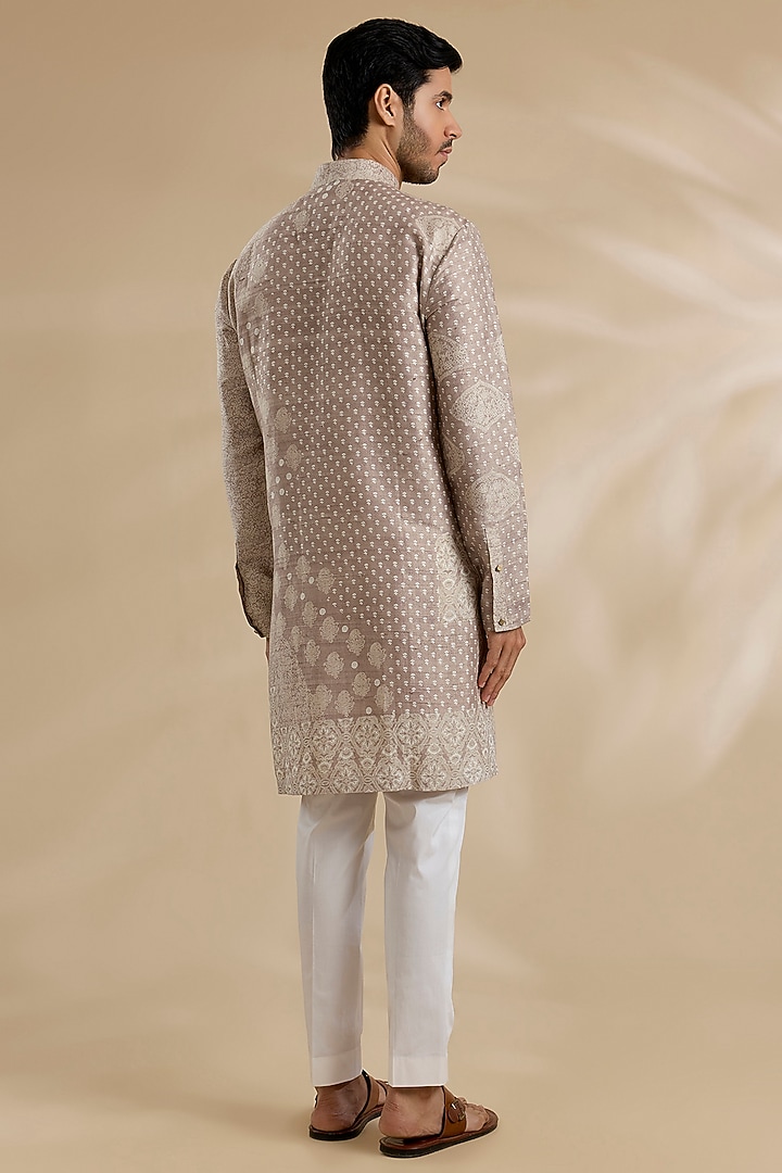 Grey Raw Silk & Stretch Cotton Kurta Set by Divyam Mehta Men at Pernia's Pop Up Shop