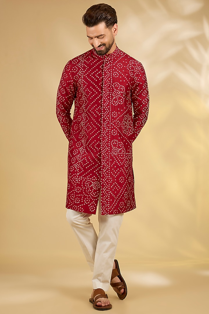 Sindoori Red Matka Silk Kurta Set by Divyam Mehta Men at Pernia's Pop Up Shop