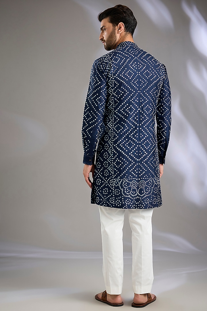 Midnight Blue Matka Silk Kurta Set by Divyam Mehta Men at Pernia's Pop Up Shop