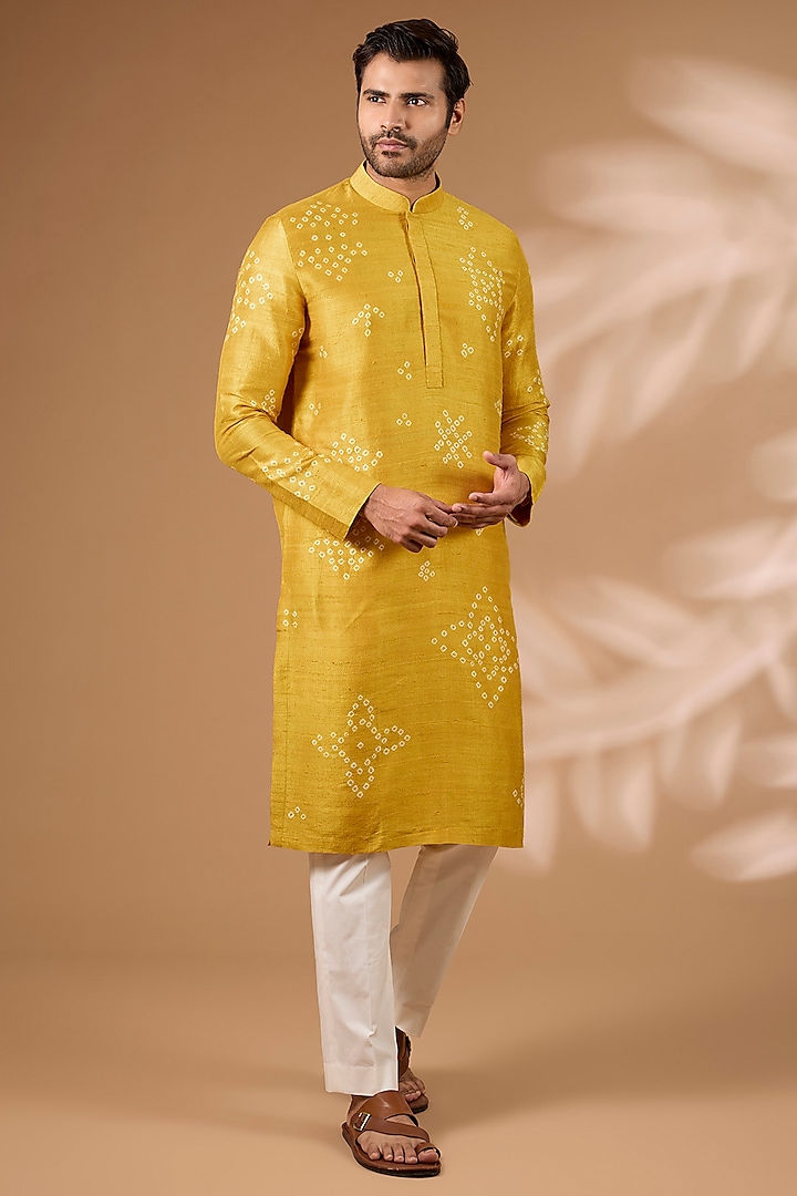 Haldi Yellow Raw Silk Kurta Set by Divyam Mehta Men at Pernia's Pop Up Shop