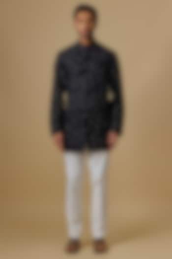 Black Raw Silk Kurta by Divyam Mehta Men at Pernia's Pop Up Shop