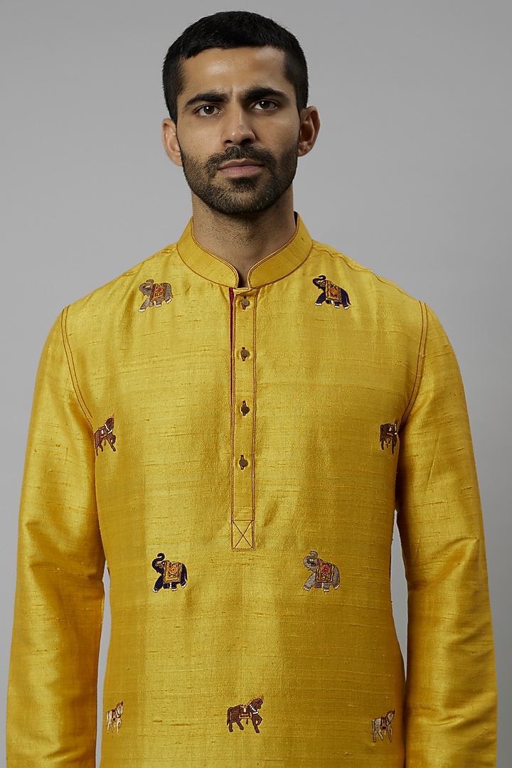 Haldi Yellow Raw Silk & Katan Silk Embroidered Kurta Set by Divyam Mehta Men at Pernia's Pop Up Shop
