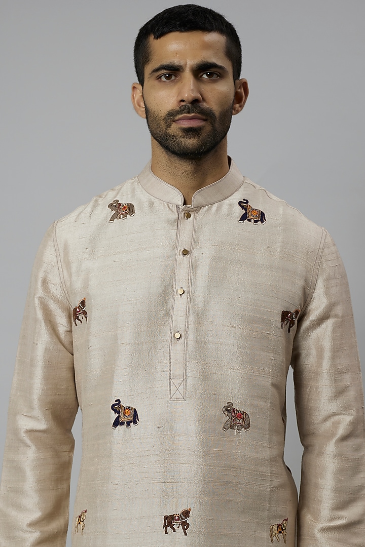 Beige Raw Silk & Katan Silk Embroidered Kurta Set by Divyam Mehta Men at Pernia's Pop Up Shop