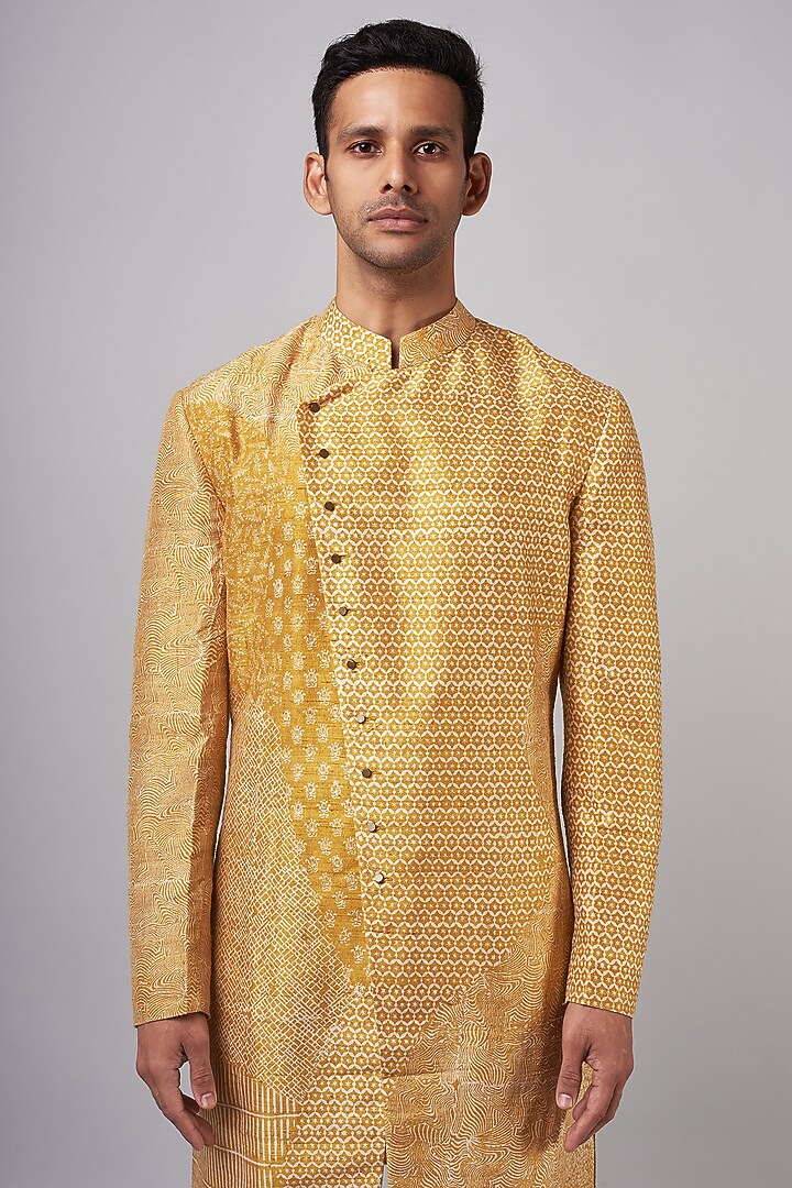Yellow Raw Silk & Stretch Cotton Printed Kurta Set by Divyam Mehta Men at Pernia's Pop Up Shop