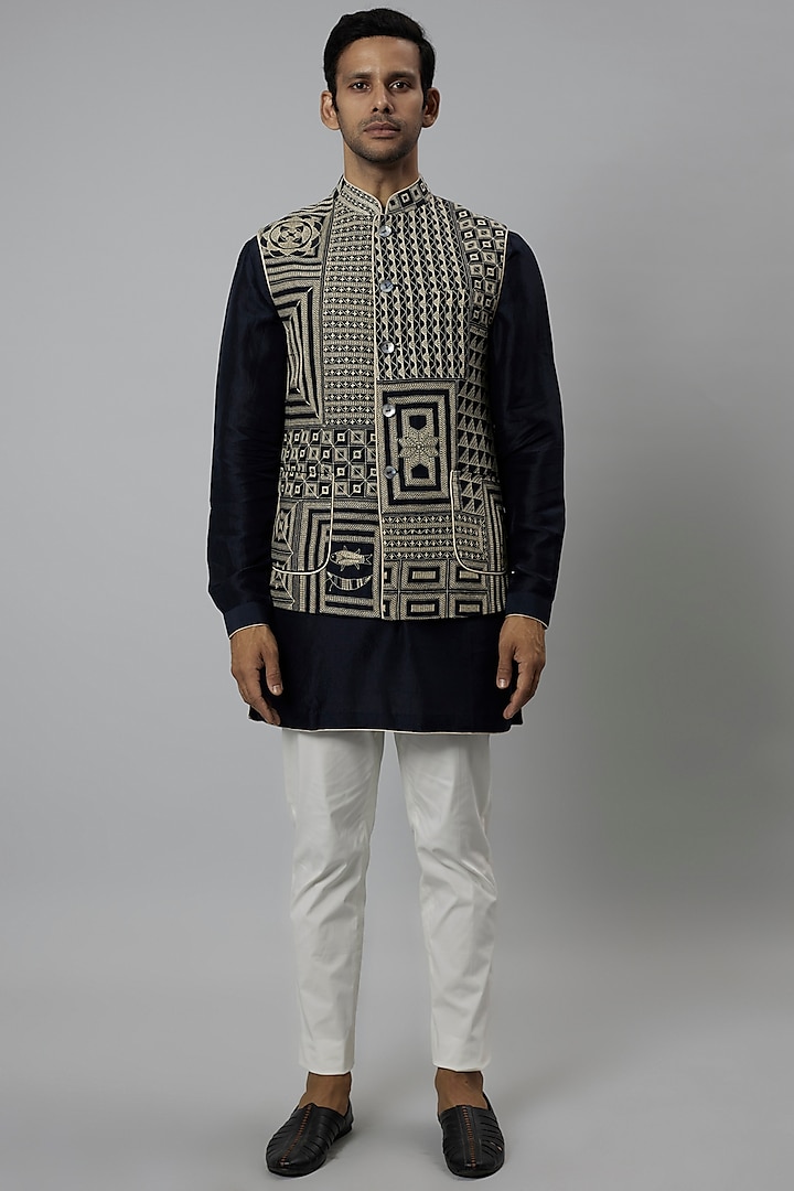 Navy Raw Silk Bundi Jacket Set by Divyam Mehta Men at Pernia's Pop Up Shop