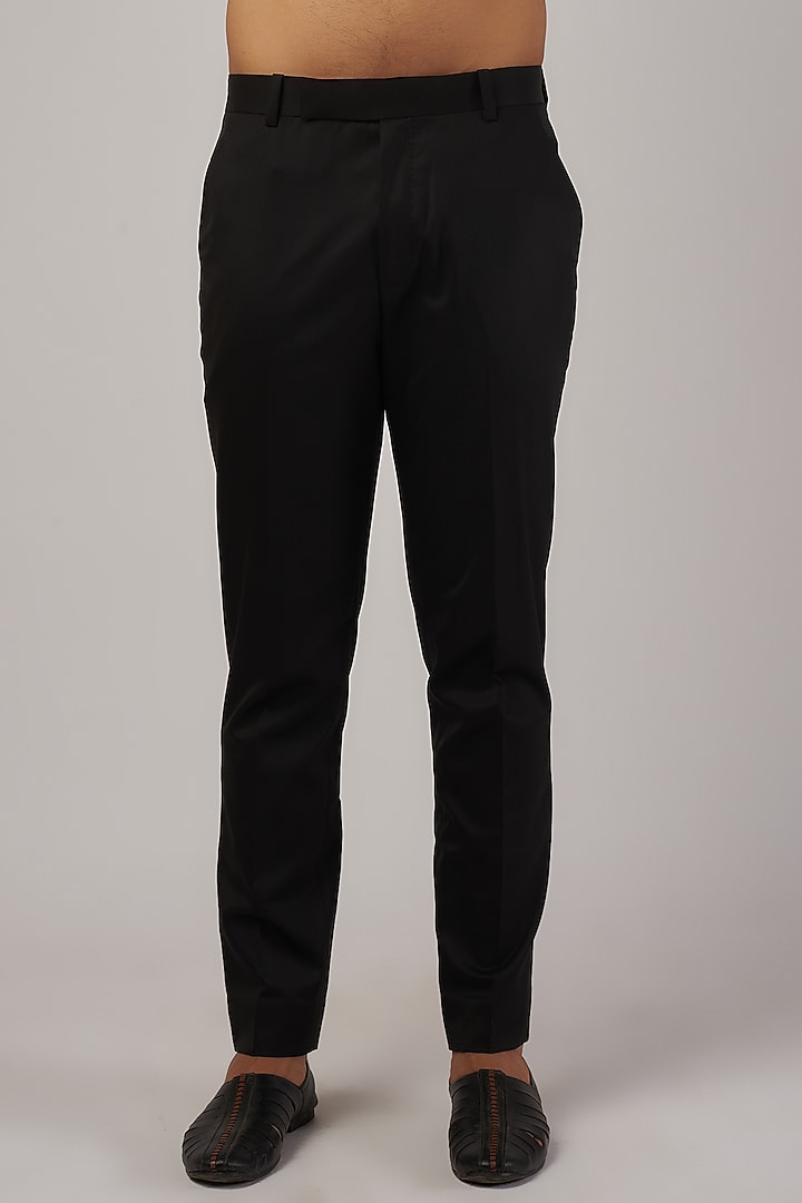 Black Silk Textured Wedding Bandhgala Set by Divyam Mehta Men at Pernia's Pop Up Shop