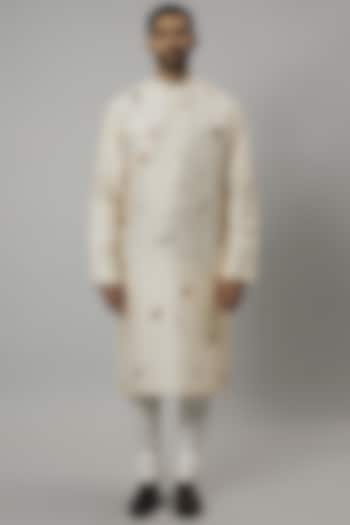 Ivory Raw Silk & Katan Silk Embroidered Kurta Set by Divyam Mehta Men at Pernia's Pop Up Shop