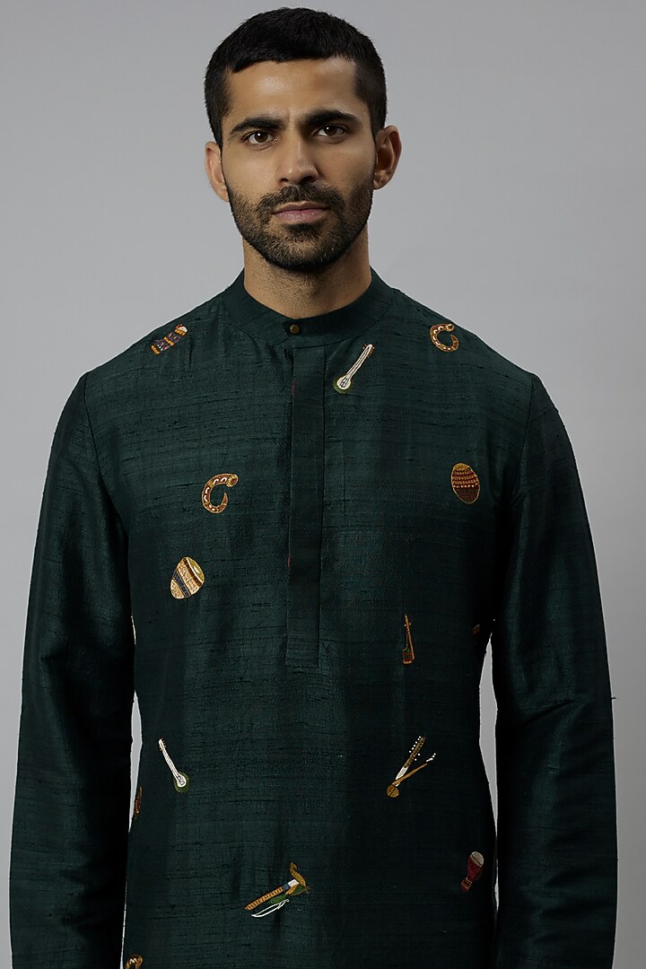 Bottle Green Raw Silk & Katan Silk Embroidered Kurta Set by Divyam Mehta Men at Pernia's Pop Up Shop