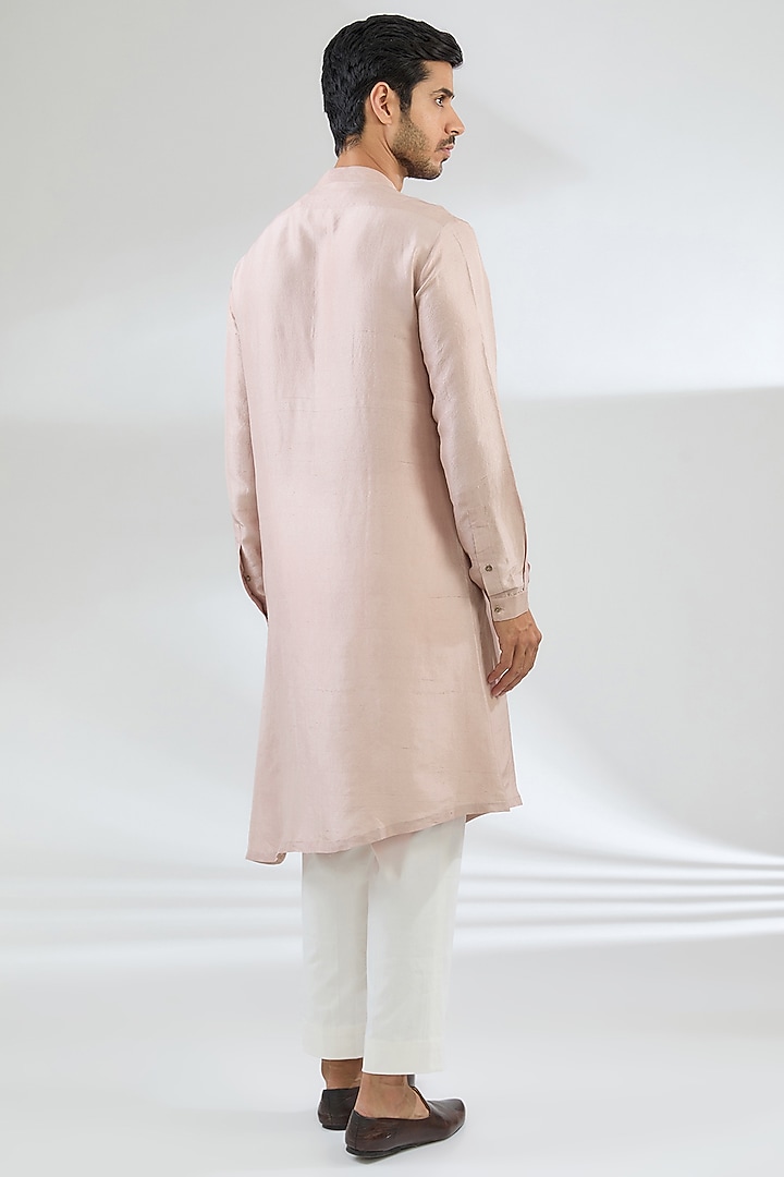 Pink Raw Silk Kurta Set by Divyam Mehta Men at Pernia's Pop Up Shop