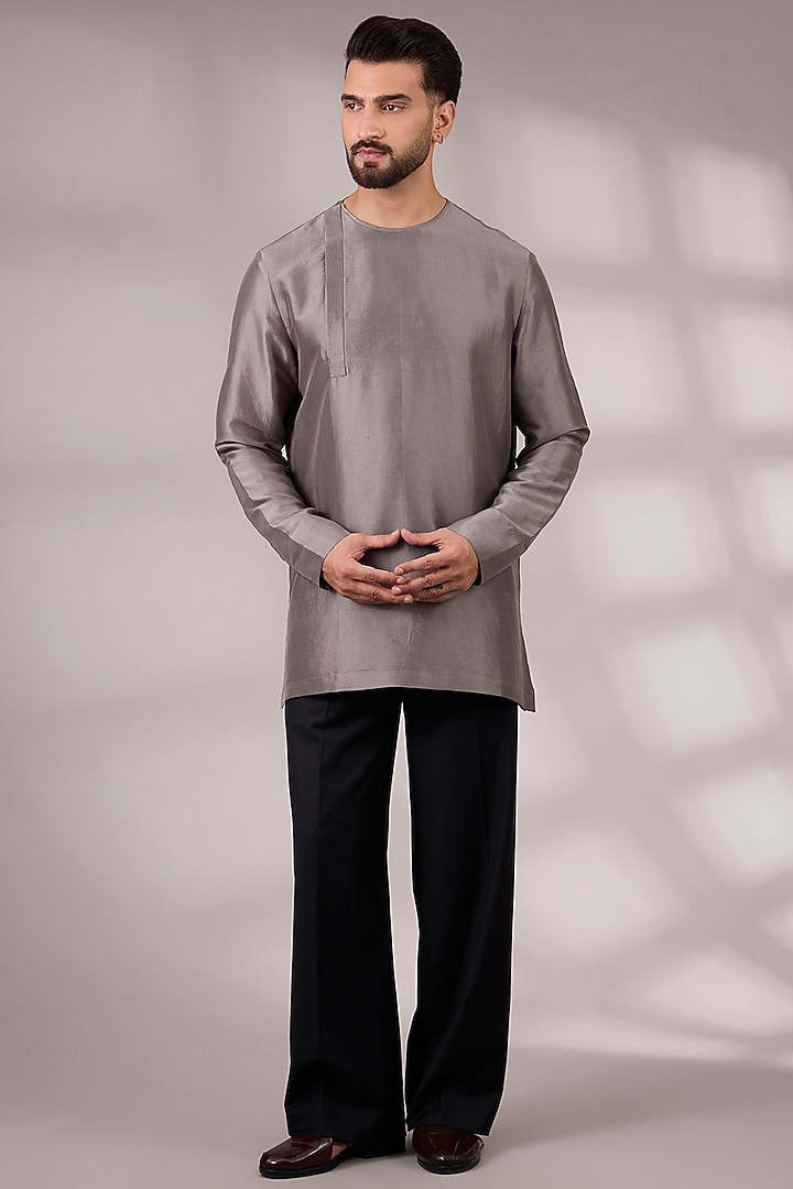Grey Matka Silk Bundi Jacket Set by Divyam Mehta Men at Pernia's Pop Up Shop