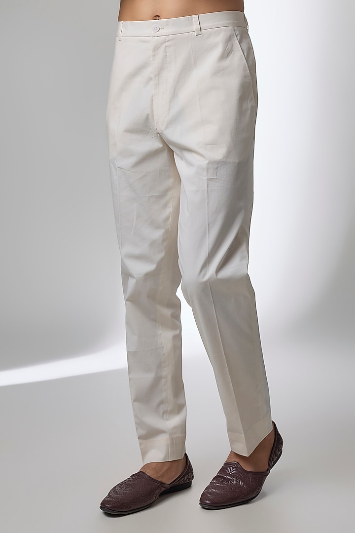 Silver Matka Silk Bundi Jacket Set by Divyam Mehta Men at Pernia's Pop Up Shop