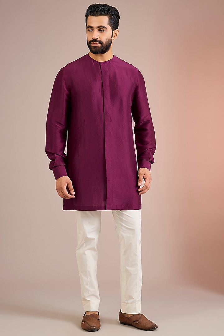 Red Mulberry Silk Bundi Jacket Set by Divyam Mehta Men at Pernia's Pop Up Shop