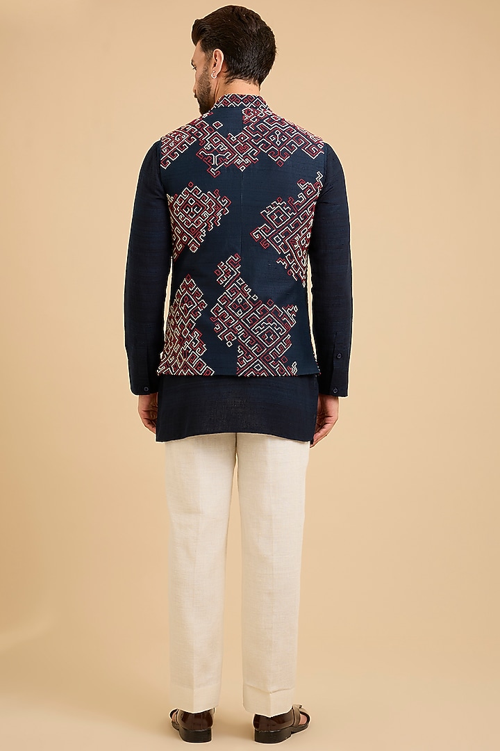 Indigo Matka Silk Bundi Jacket Set by Divyam Mehta Men at Pernia's Pop Up Shop