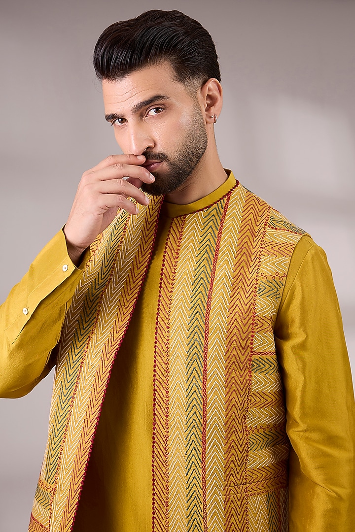 Haldi Yellow Matka Silk Bundi Jacket Set by Divyam Mehta Men at Pernia's Pop Up Shop