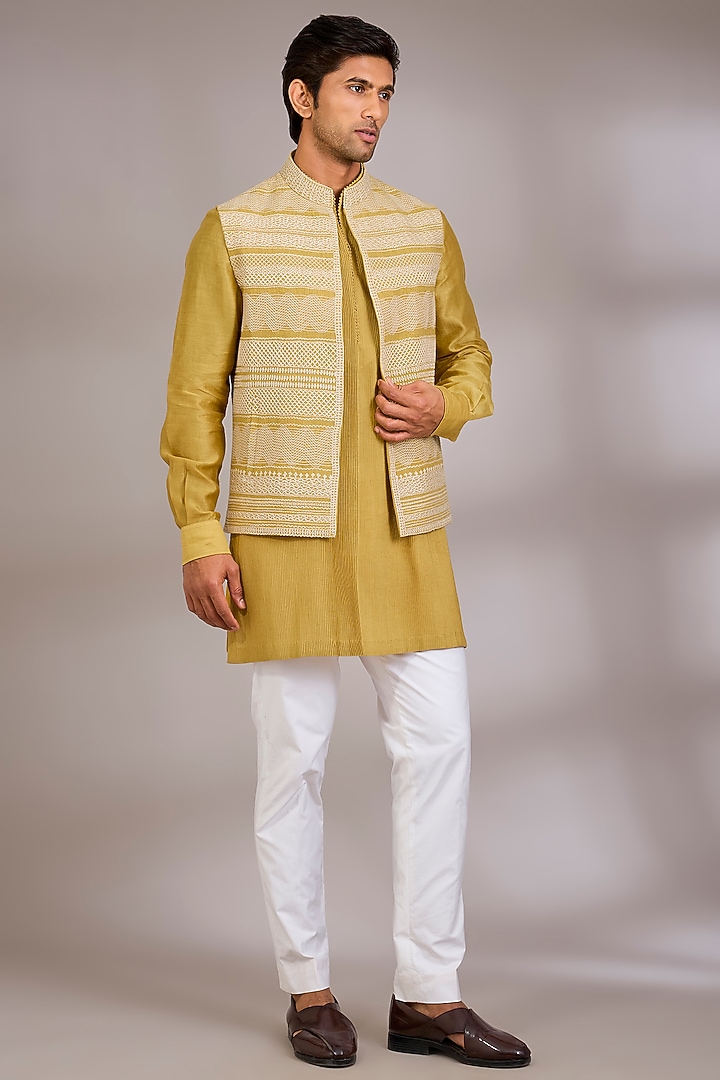 Haldi Yellow Silk Bundi Jacket Set by Divyam Mehta Men at Pernia's Pop Up Shop