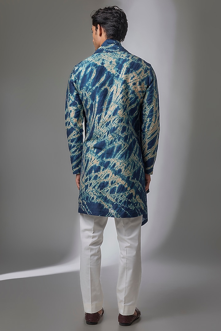 Midnight Blue Matka Silk Kurta Set by Divyam Mehta Men at Pernia's Pop Up Shop