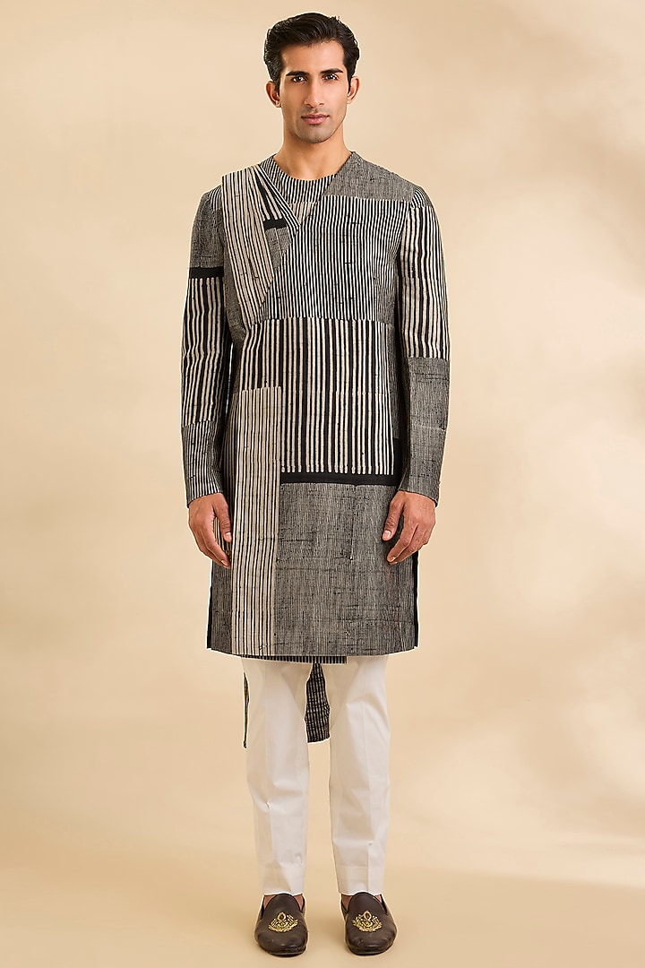 Black & Beige Raw Silk Kurta Set by Divyam Mehta Men at Pernia's Pop Up Shop