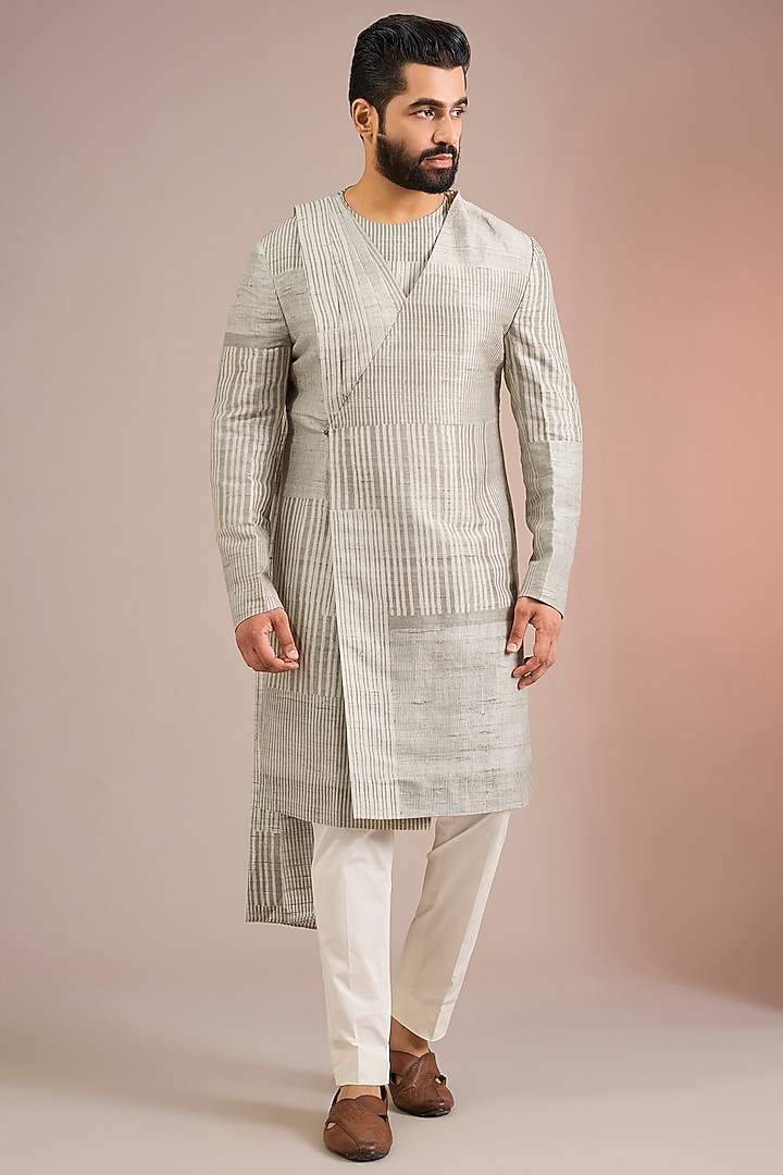 Artichoke Raw Silk Kurta Set by Divyam Mehta Men at Pernia's Pop Up Shop