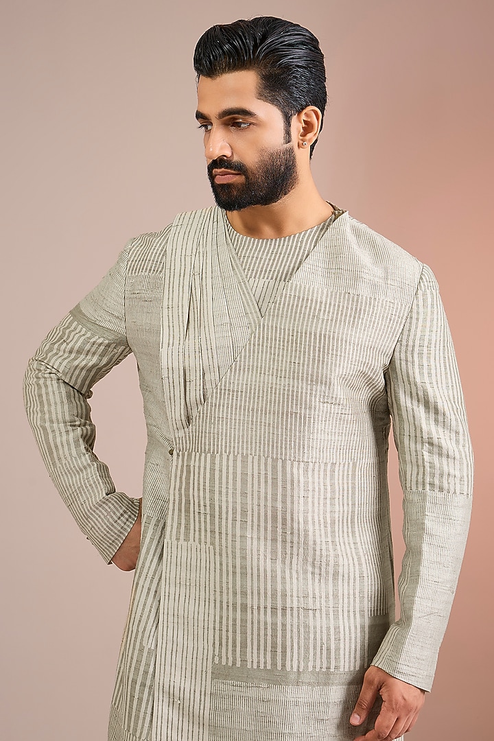 Artichoke Raw Silk Kurta Set by Divyam Mehta Men at Pernia's Pop Up Shop