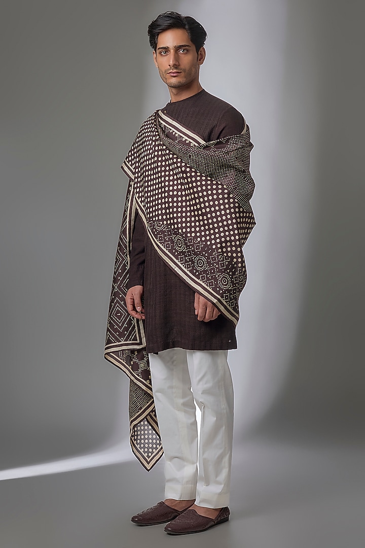 Brown Matka Silk Kurta Set by Divyam Mehta Men at Pernia's Pop Up Shop