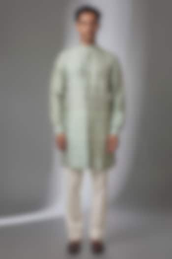 Blue Matka Silk Kurta Set by Divyam Mehta Men at Pernia's Pop Up Shop