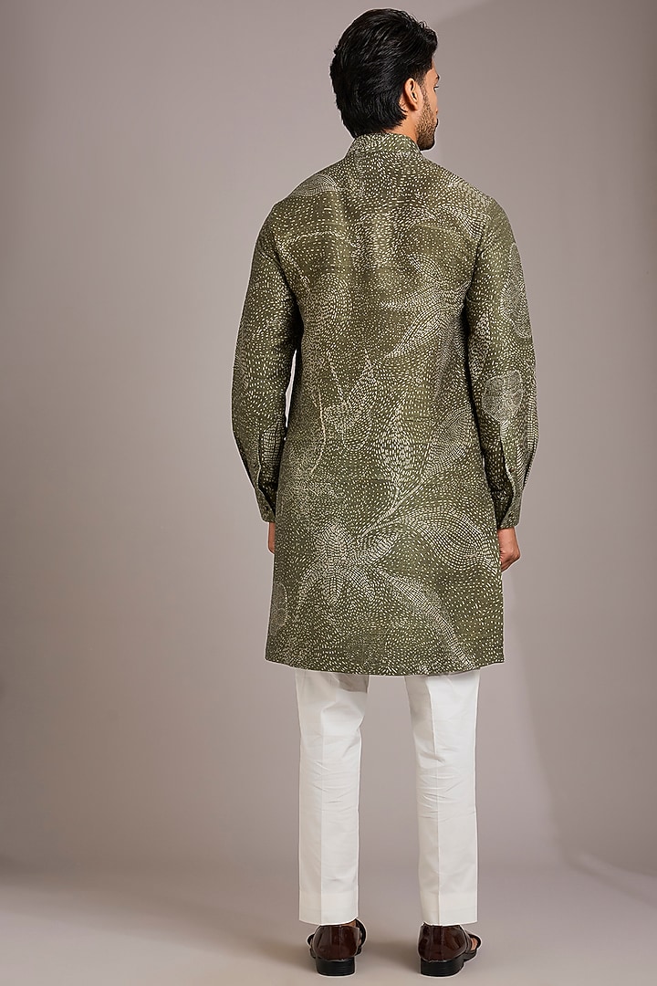 Artichoke Matka Silk Kurta Set by Divyam Mehta Men at Pernia's Pop Up Shop
