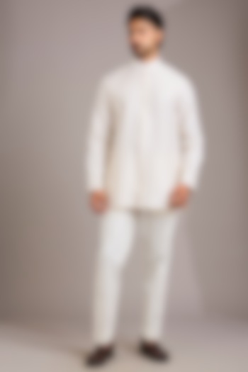 Ivory Matka Silk Kurta Set by Divyam Mehta Men at Pernia's Pop Up Shop